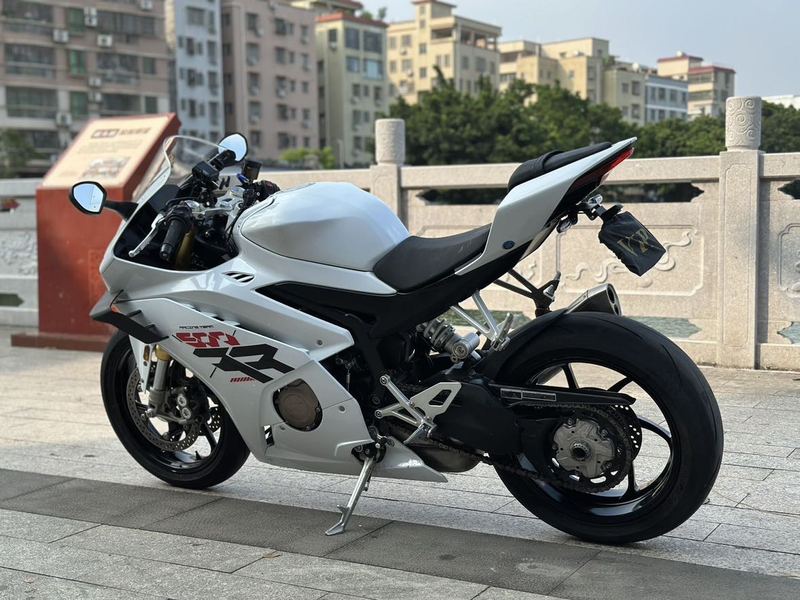 二手张雪机车500RR