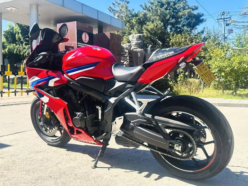二手本田CBR650R