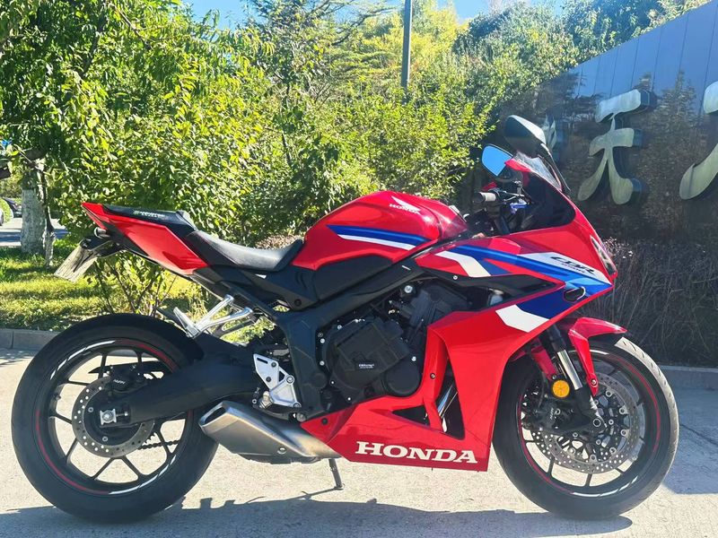 二手本田CBR650R