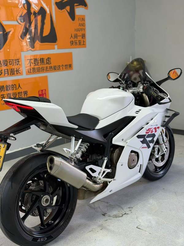 二手张雪机车500RR