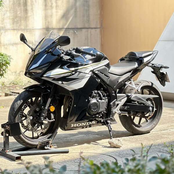 二手本田CBR400R