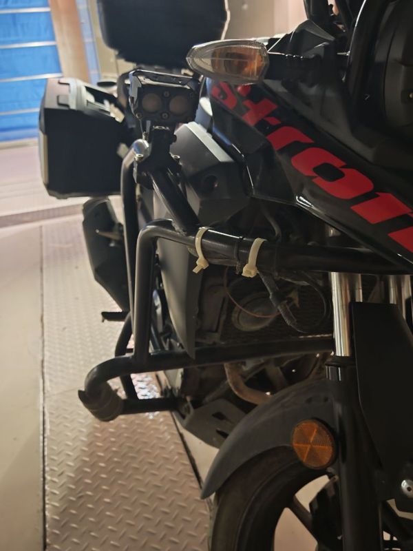 二手豪爵铃木DL250