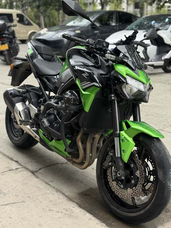 二手川崎Z900