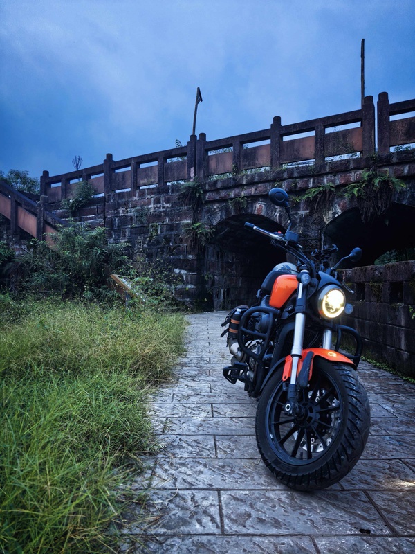 二手QJMOTOR闪300