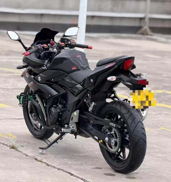 二手豪爵铃木GSX250R