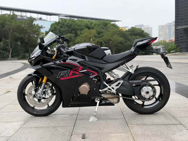 二手张雪机车500RR