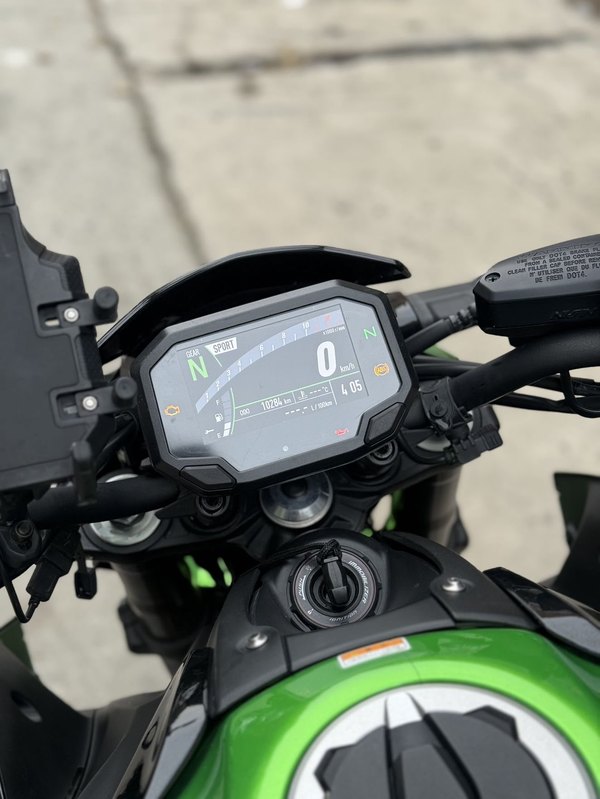 二手川崎Z900