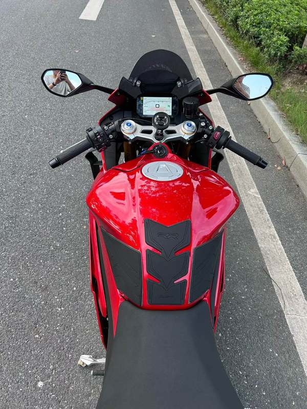 二手张雪机车500RR