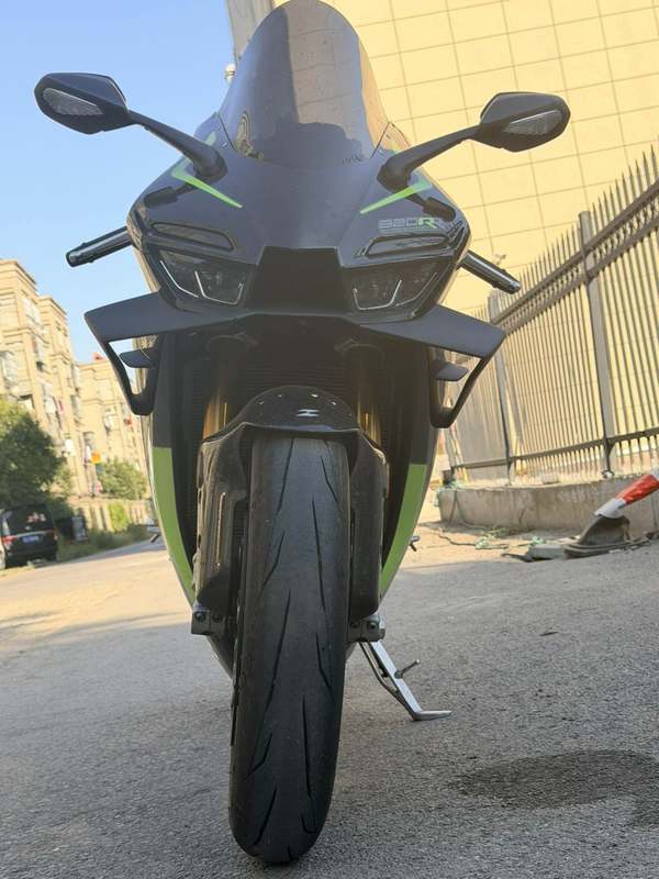 二手张雪机车820RR