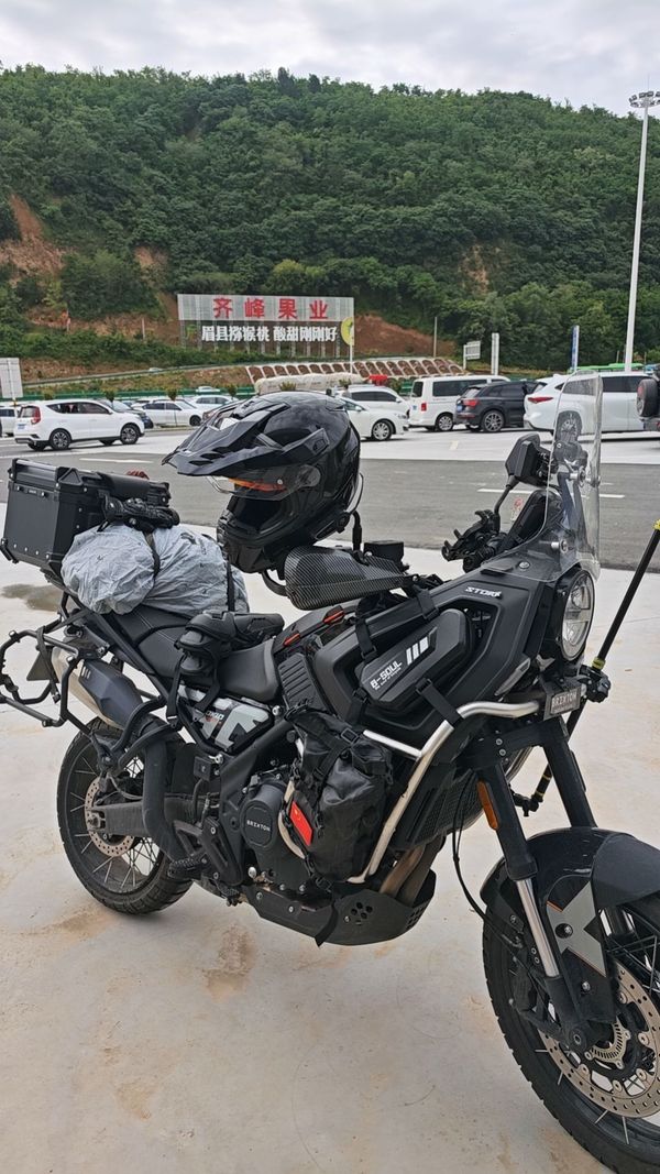 二手高金Storr500