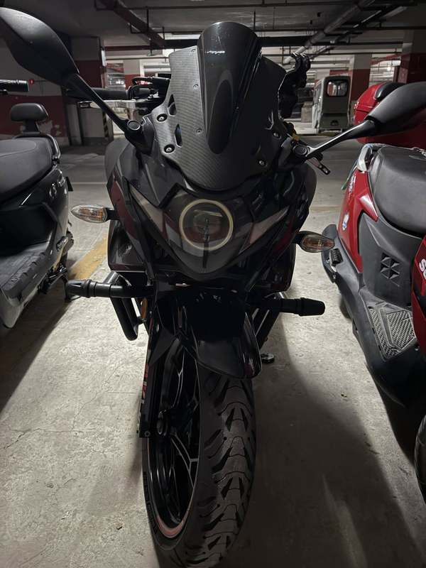 二手豪爵铃木GSX250R