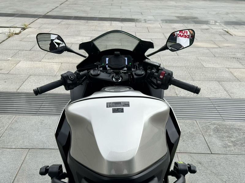 二手本田CBR500R Four