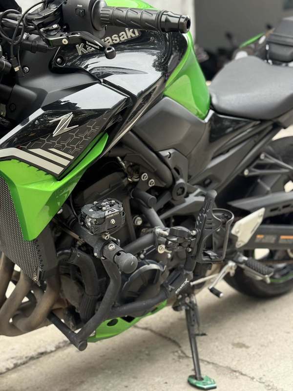 二手川崎Z900