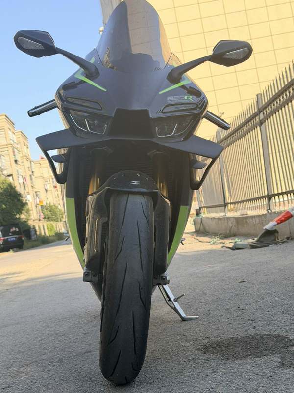 二手张雪机车820RR