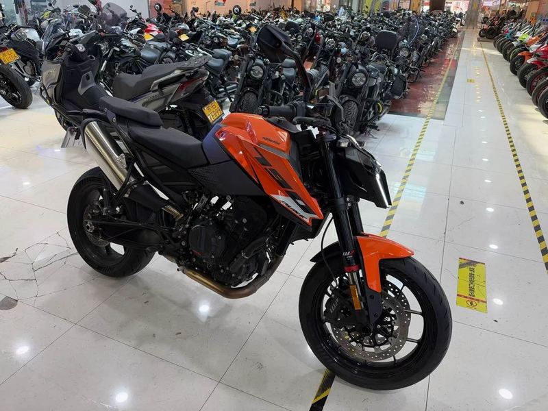 二手KTMR2R790 Duke