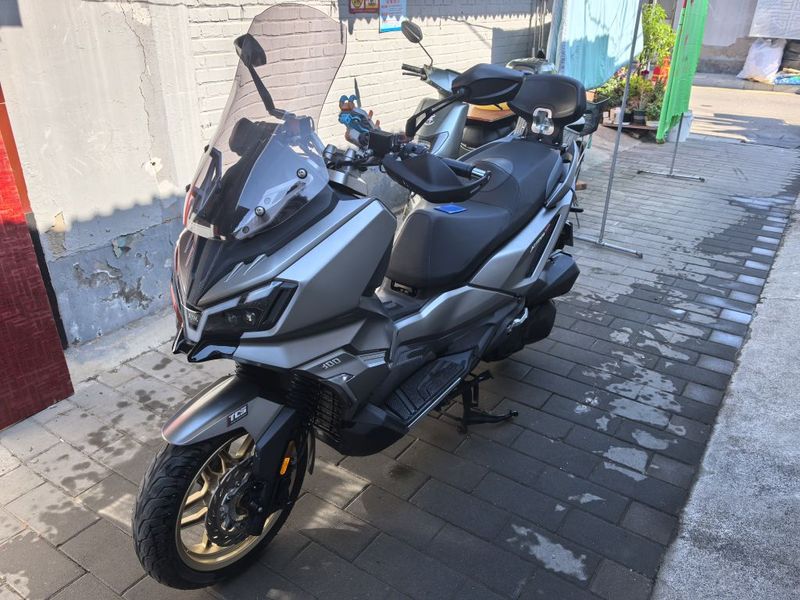 二手三阳哈士奇 Husky ADV300