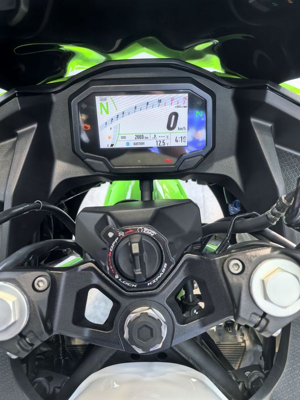 二手川崎Ninja 500