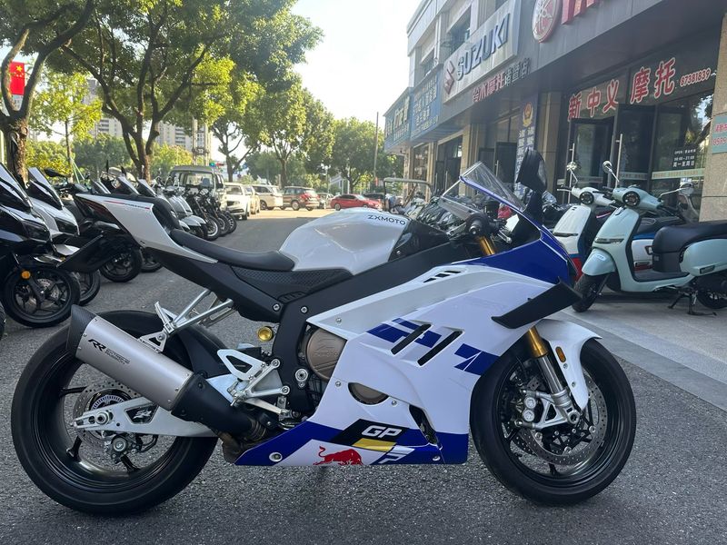 二手张雪机车820RR