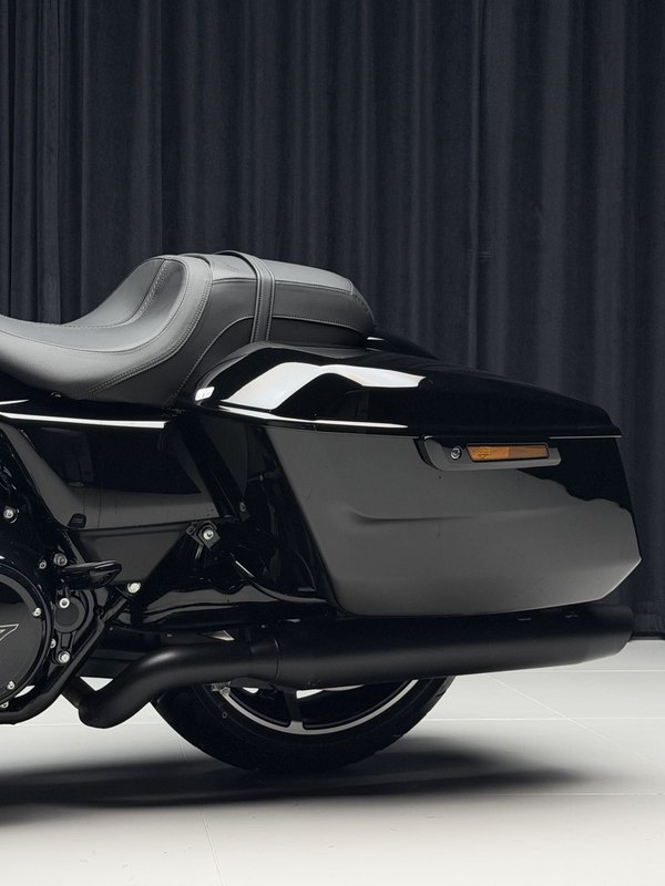 二手哈雷戴维森大道滑翔 Street Glide