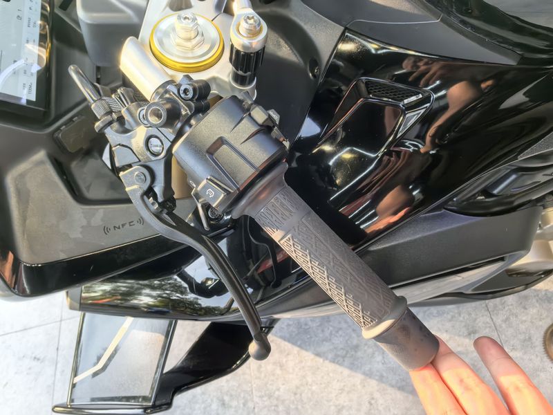 二手春风750SR-S