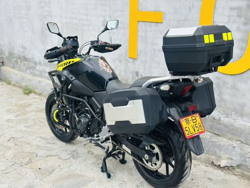 二手豪爵铃木DL250