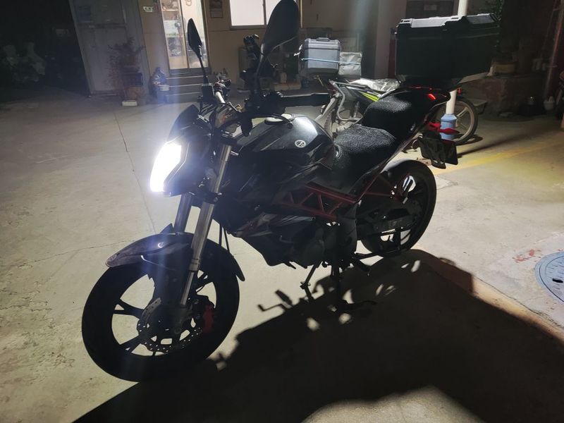 二手贝纳利红宝龙 TNT150i