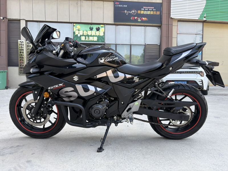 二手豪爵铃木GSX250R