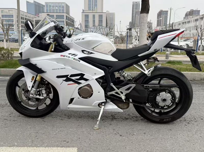 二手张雪机车500RR