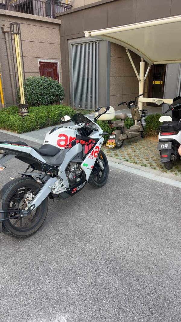 二手宗申阿普利亚GPR150R