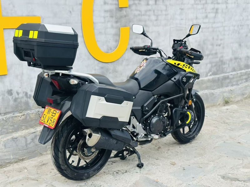 二手豪爵铃木DL250