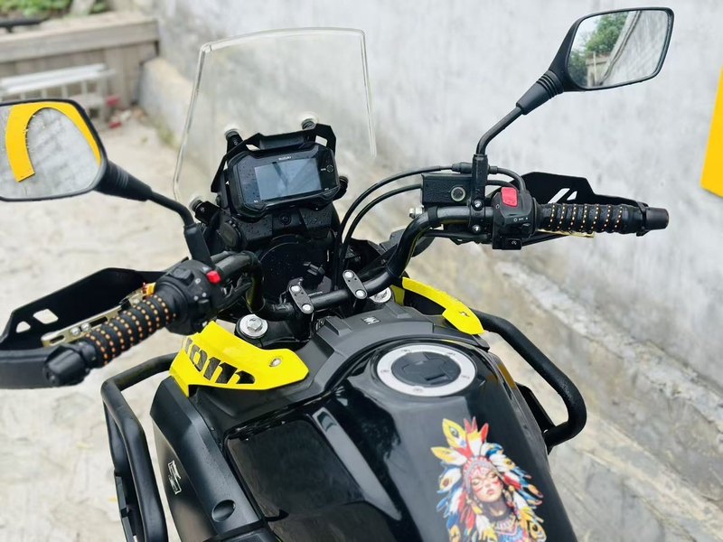 二手豪爵铃木DL250