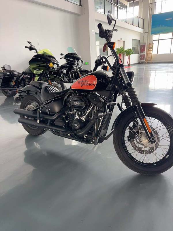 二手哈雷戴维森街霸 Street Bob