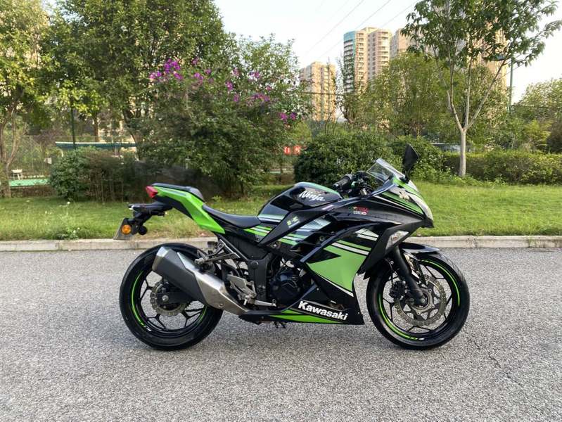 二手川崎Ninja 250