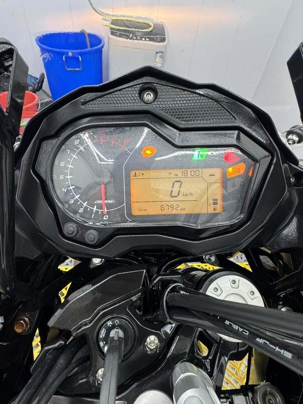 二手贝纳利金鹏 TRK502