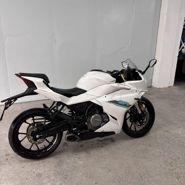 二手春风250SR