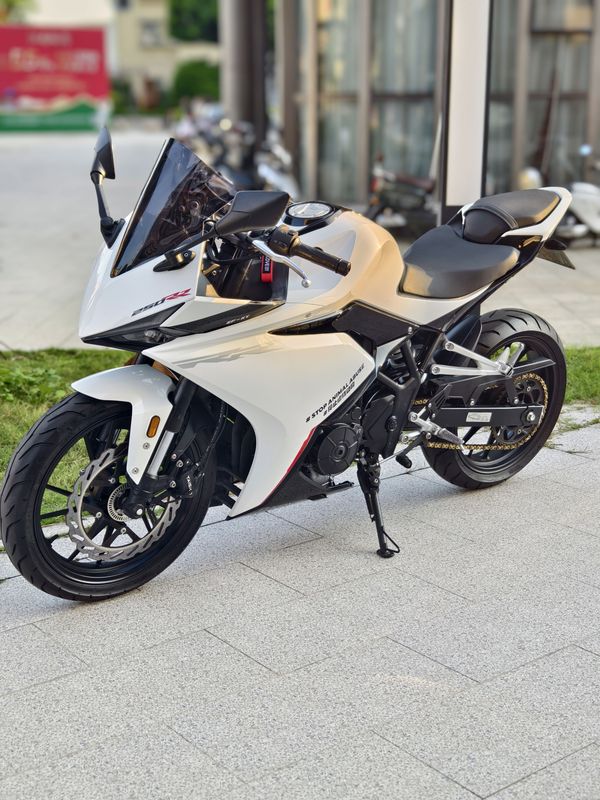 二手凯越250RR 刺鸟