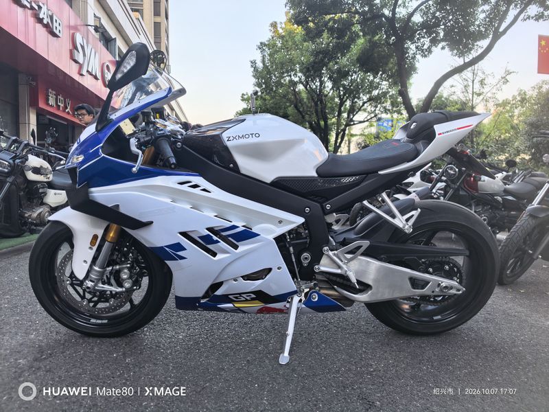 二手张雪机车820RR