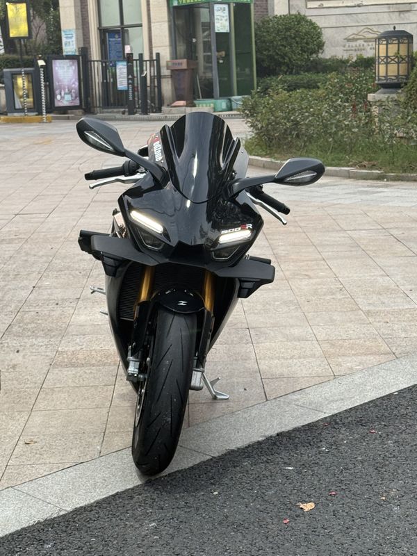 二手张雪机车500RR