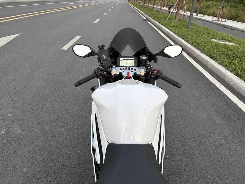 二手张雪机车500RR