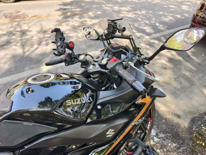 二手豪爵铃木GSX250R