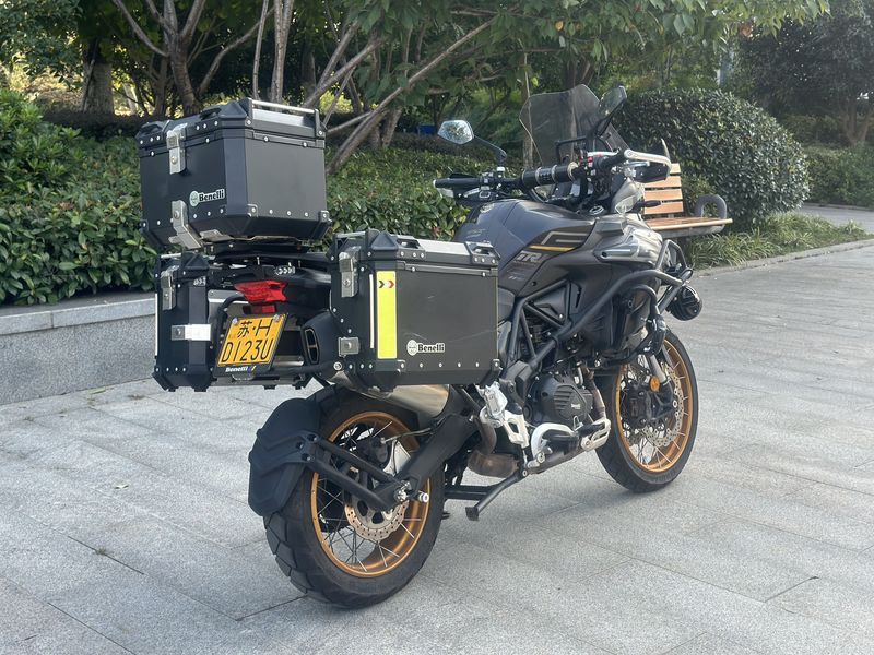 二手贝纳利TRK552