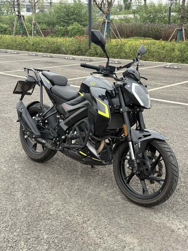 二手贝纳利小迅龙 BN150S