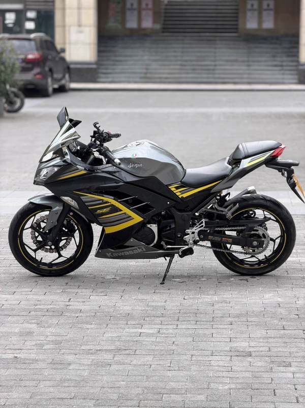 二手川崎Ninja 250