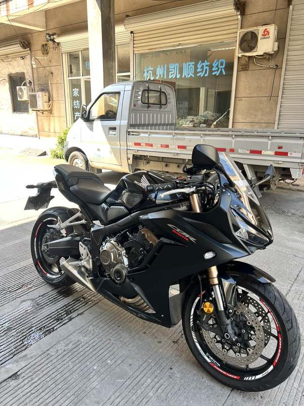 二手本田CBR650R