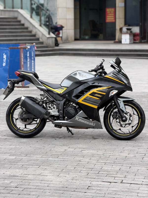 二手川崎Ninja 250