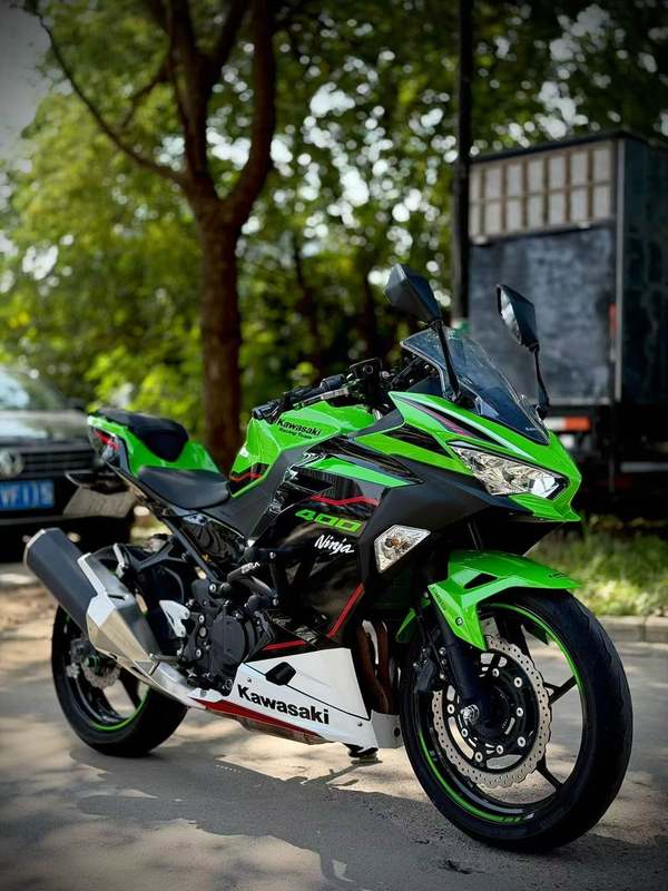 二手川崎Ninja 400