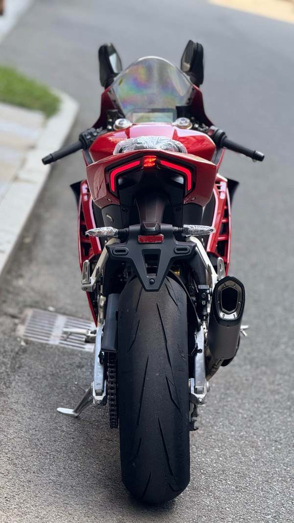 二手张雪机车820RR