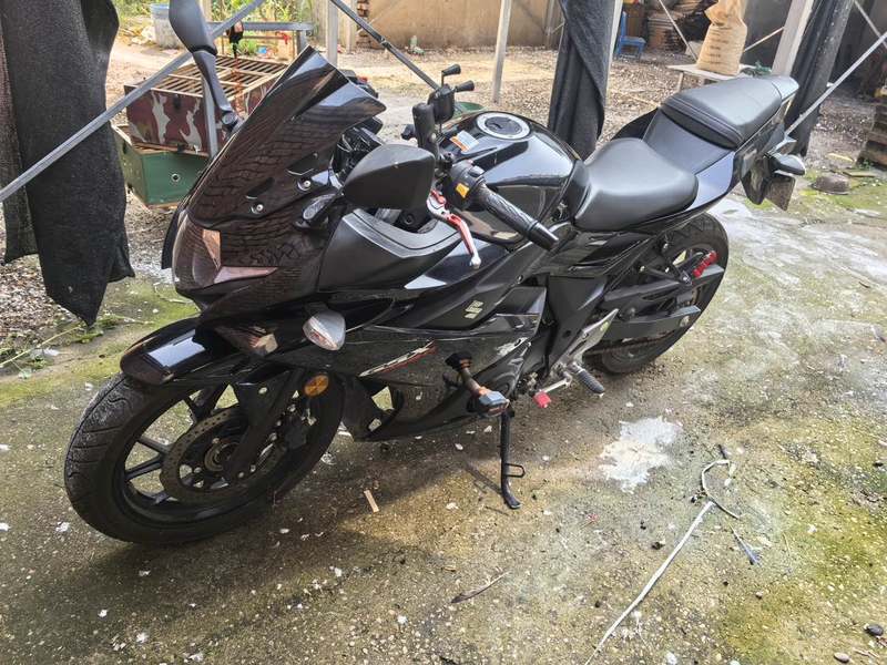 二手豪爵铃木GSX250R