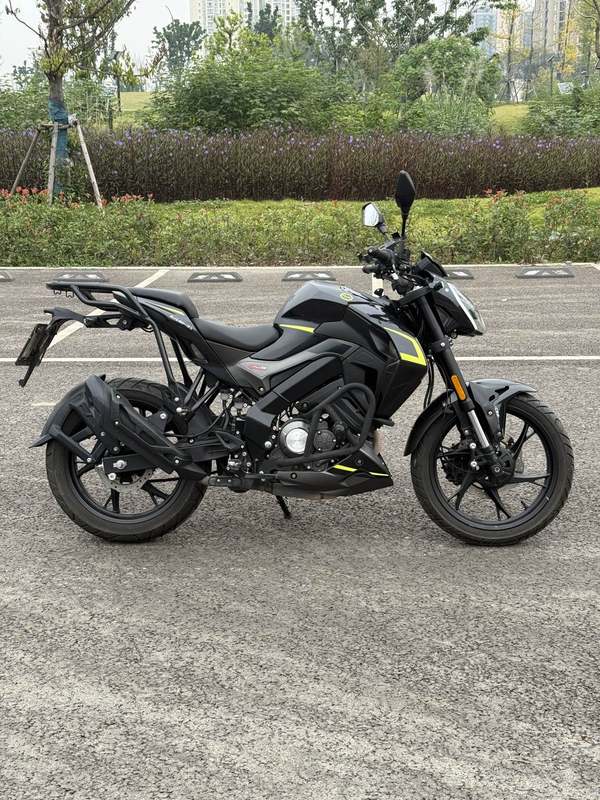 二手贝纳利小迅龙 BN150S