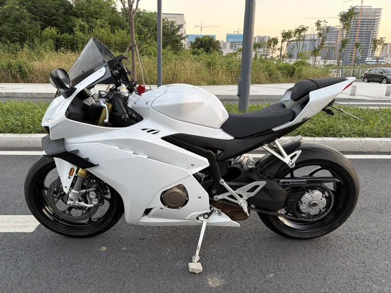 二手张雪机车500RR